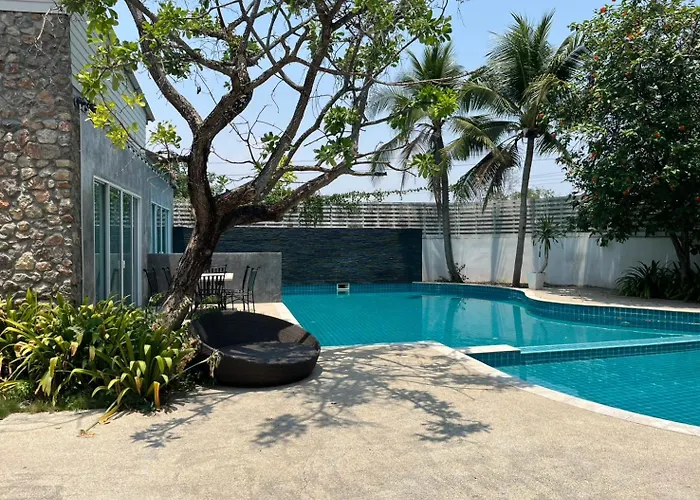 โรงแรม The Canal Ratchaburi